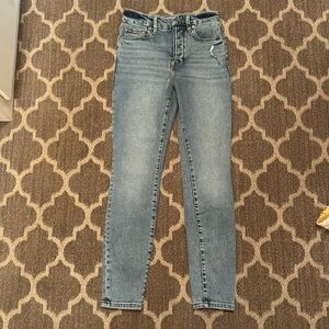 Good American Good Legs Skinny Jeans. Stretch. Size 4. NEW